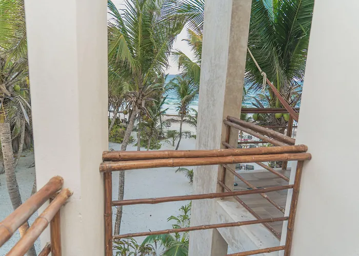 Arrecifes Hotel