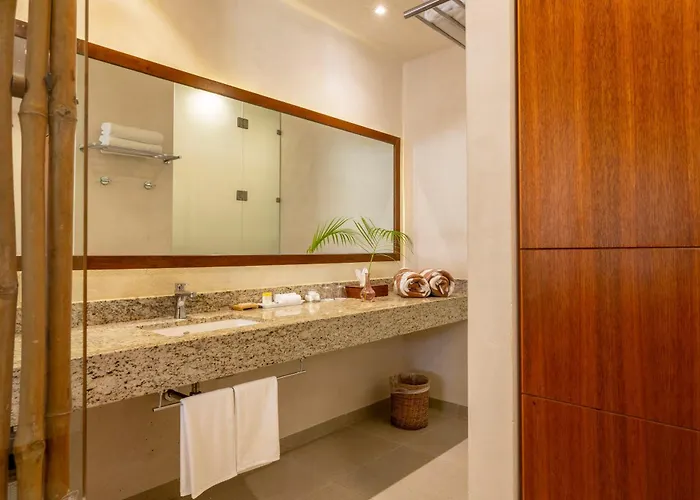 Arrecifes Hotel 4*